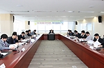 '2012 재난대응 안전한국훈련' 자체 점검 회의에 참여한 사람들의 모습