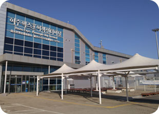 여수엑스포여객선터미널 건물 모습